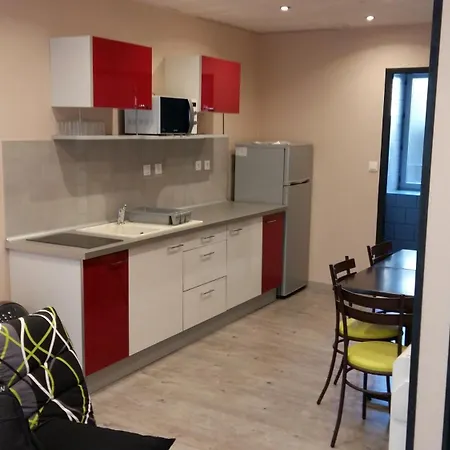 N2 1 Er Etage * Yssingeaux